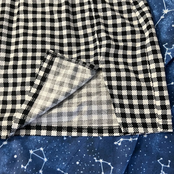 NWOT Shein Black & White Checker Print Mini Skirt - Picture 2 of 5